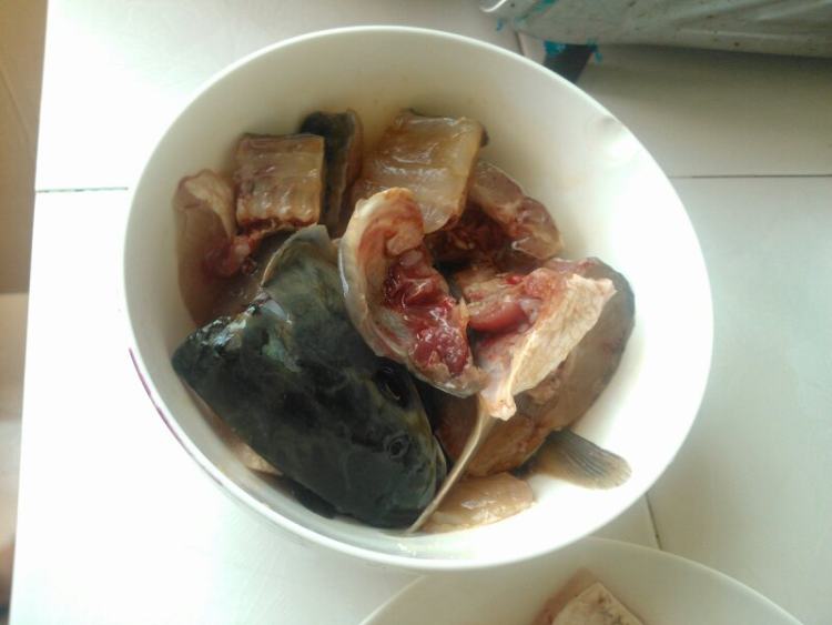 豆腐烧草鱼段步骤4