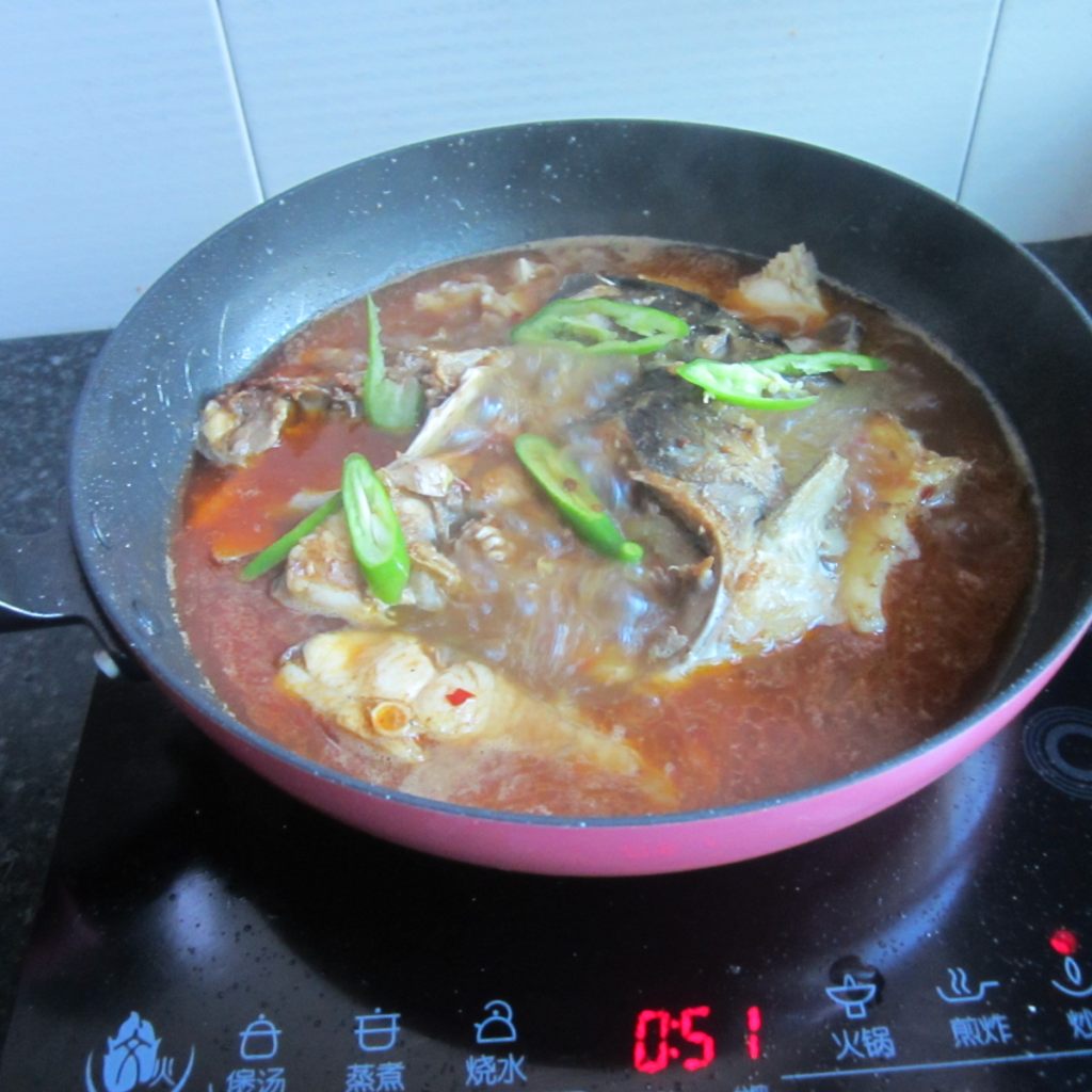 蔬菜煮鱼步骤10