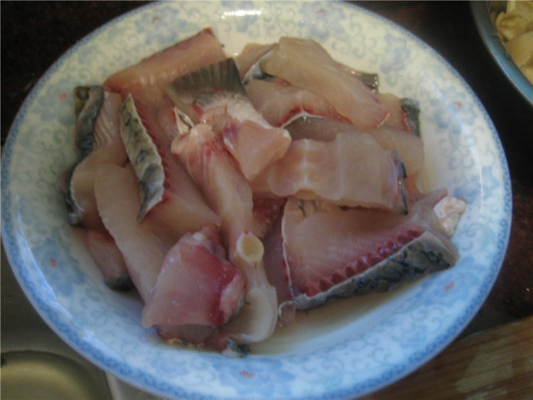草鱼冻步骤1