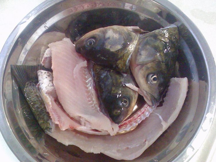 煎鱼饼步骤1