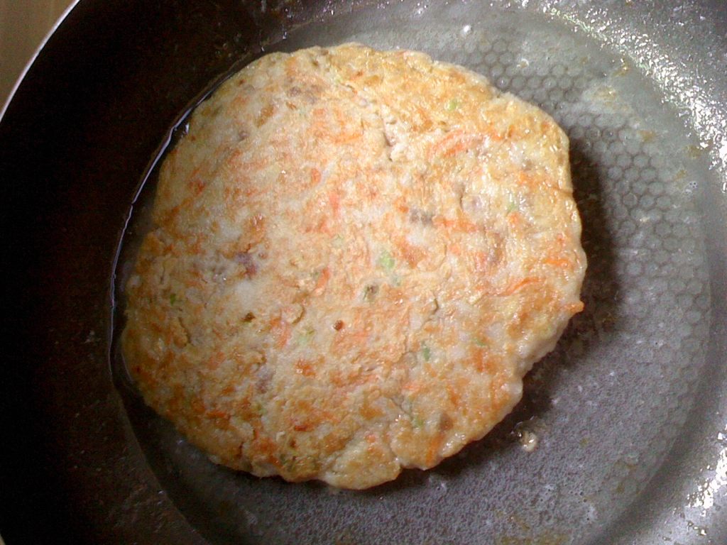 煎鱼饼步骤7