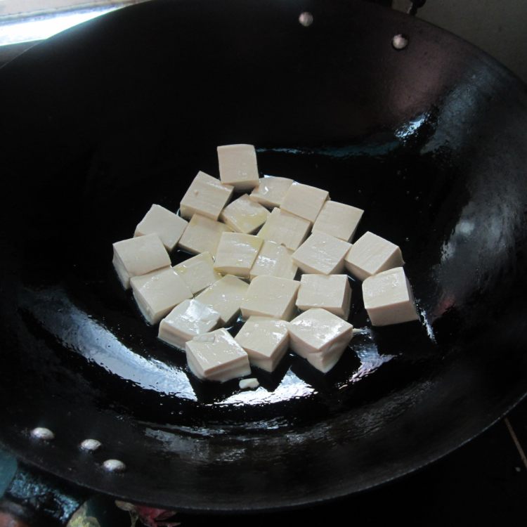 白胡椒豆腐鱼汤步骤5