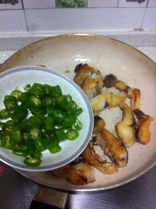 辣味草鱼步骤4