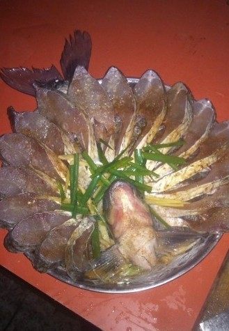 清蒸孔雀鱼步骤1