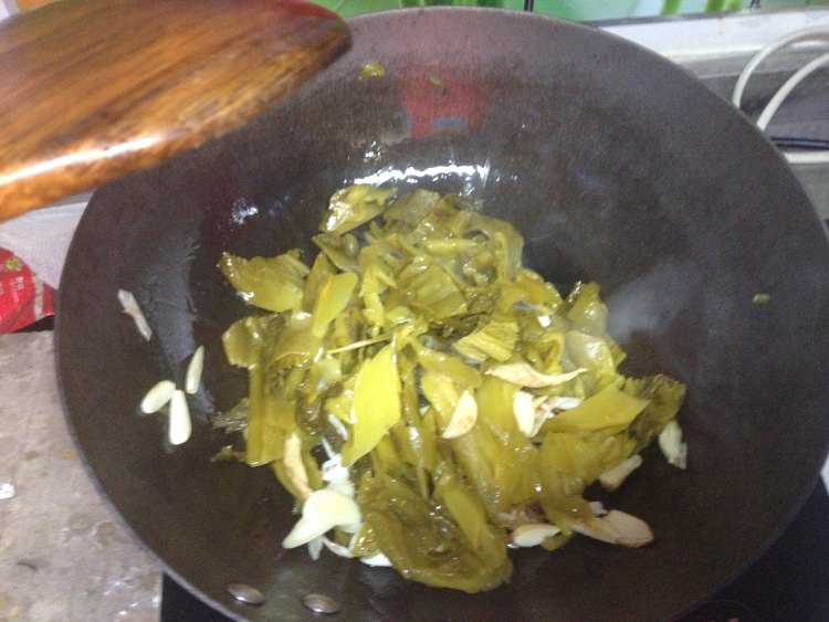 自制酸菜鱼步骤6