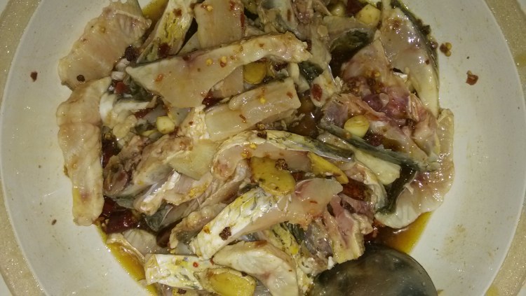 洋葱香菇鱼煲步骤4