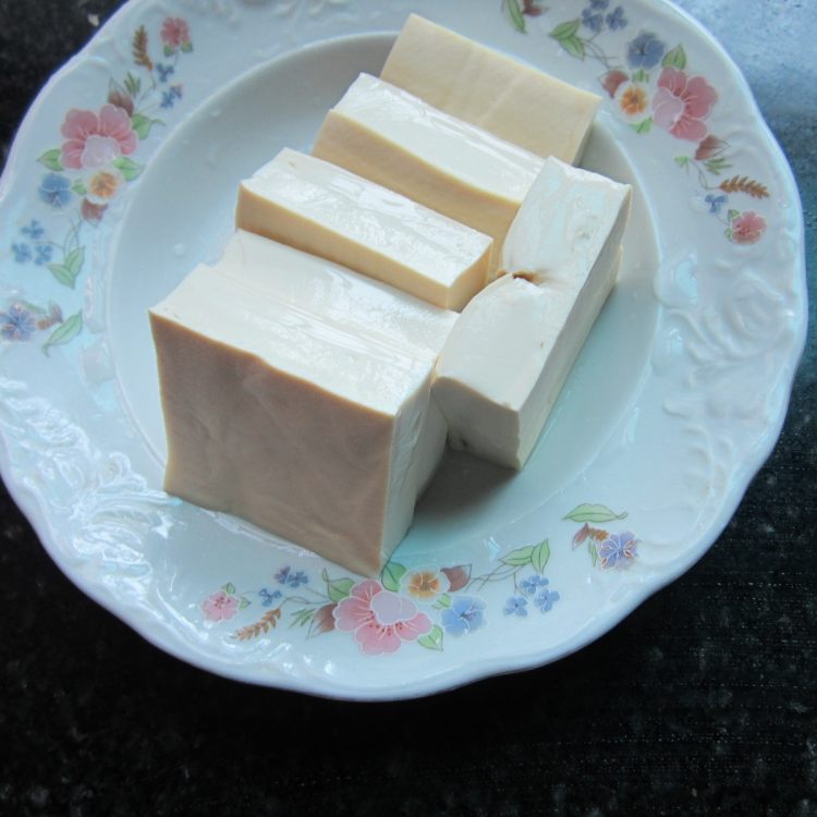 孜然鱼香豆腐步骤2