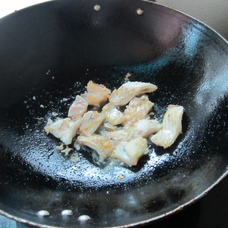 孜然鱼香豆腐步骤7
