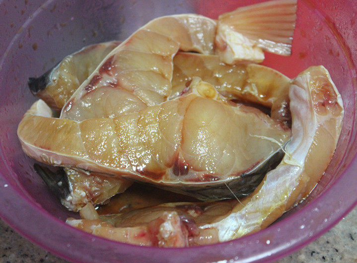 潮汕豆酱草鱼步骤1