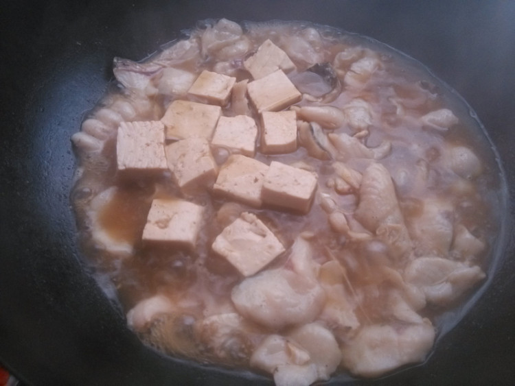 豆腐炖鱼步骤14