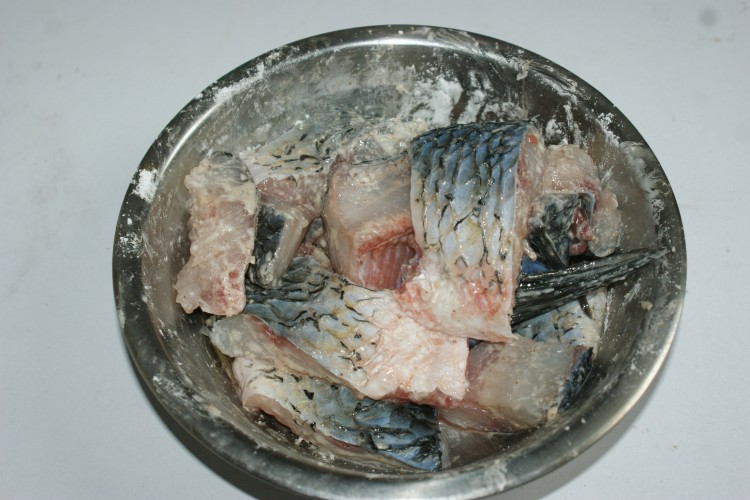 青花椒藿香鱼步骤9