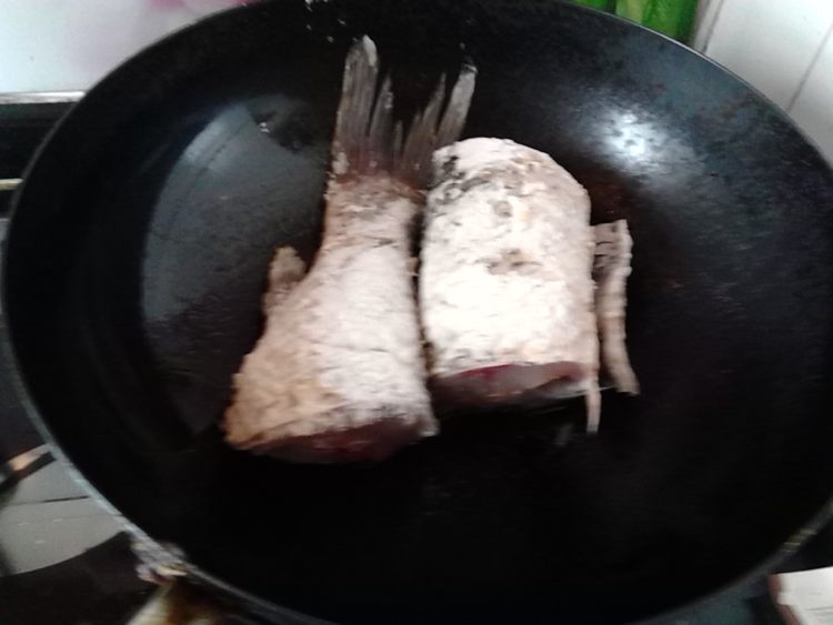 红烧草鱼段步骤7