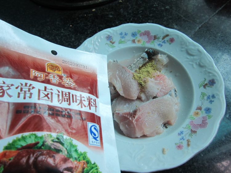 微波五香鱼步骤3