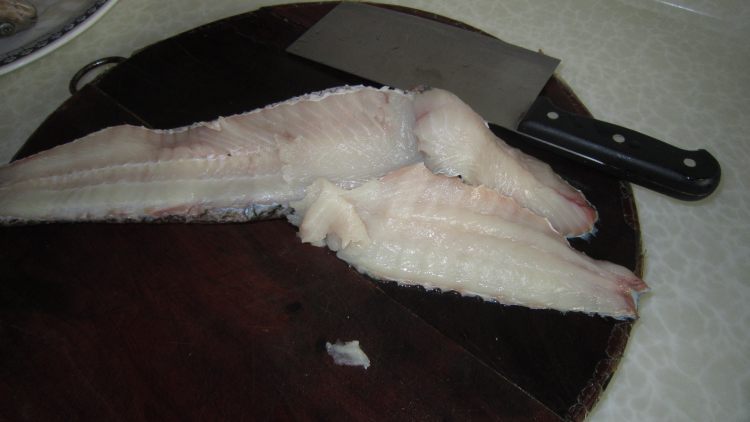 浓汤鱼肉丸步骤2