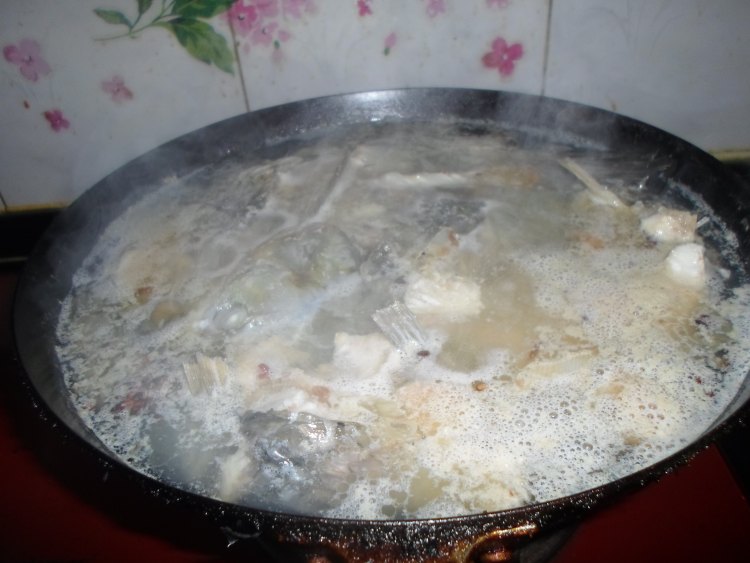 清炖草鱼步骤6