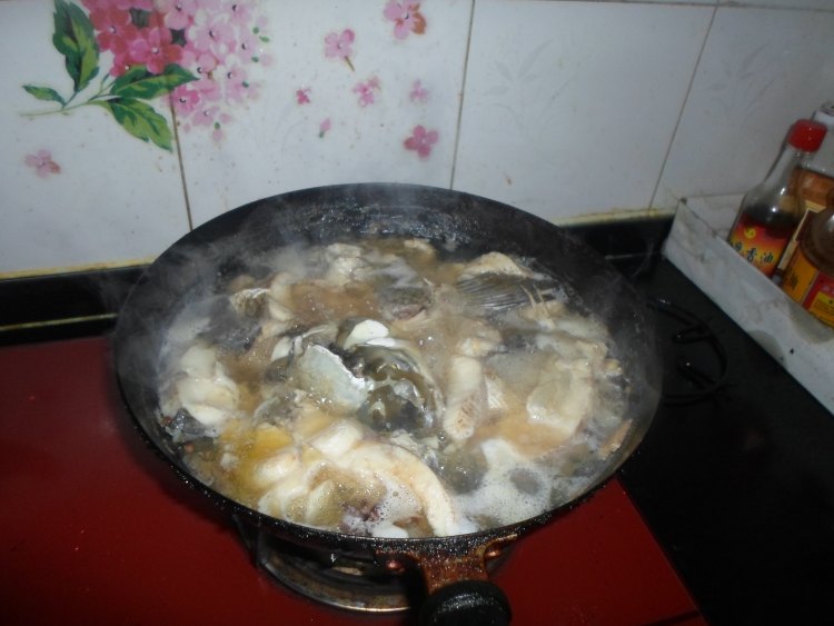 清炖草鱼步骤8