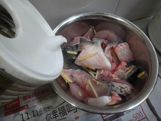 金针菇草鱼汤步骤5