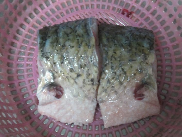 糟卤鱼片步骤1