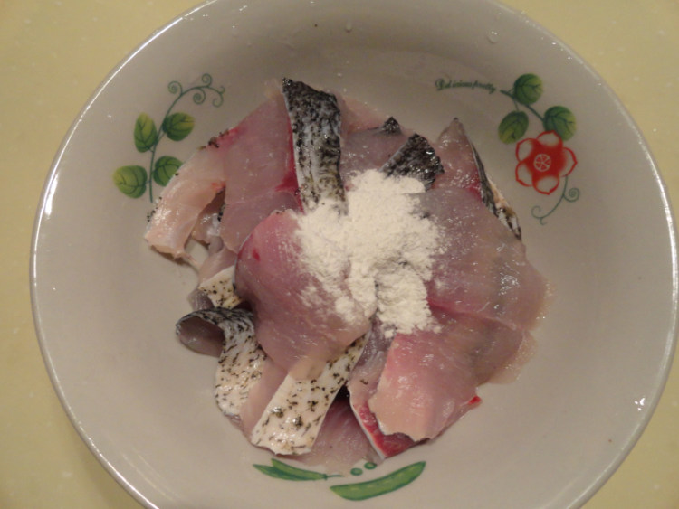 酸菜片片鱼步骤5