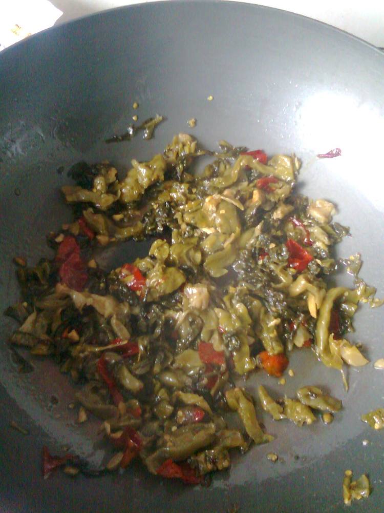 秘制酸菜鱼步骤3