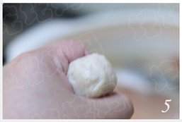 蘑菇番茄鱼丸汤步骤14
