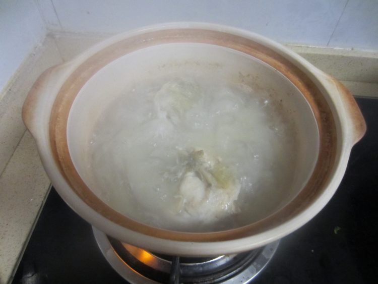 鲈鱼粉皮汤步骤6