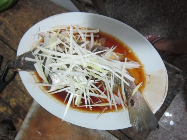 油淋鲈鱼步骤12