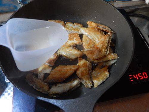 带鱼豆腐煲步骤6