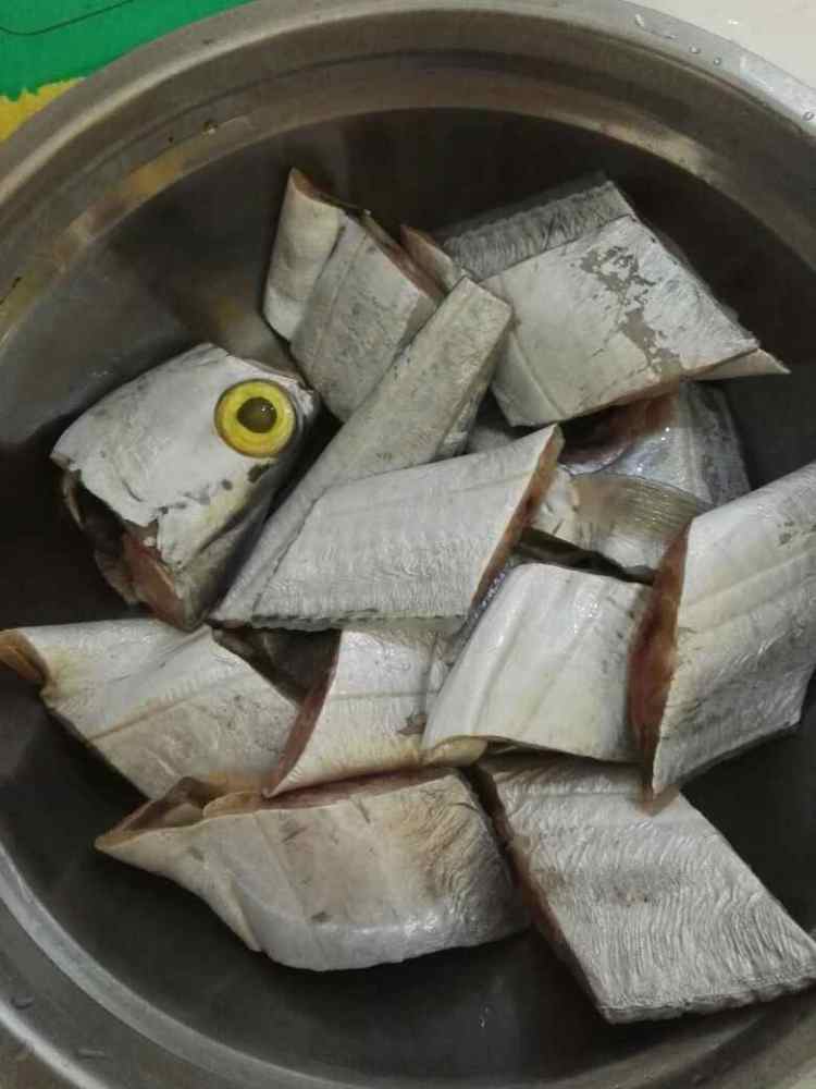 孜然带鱼步骤1