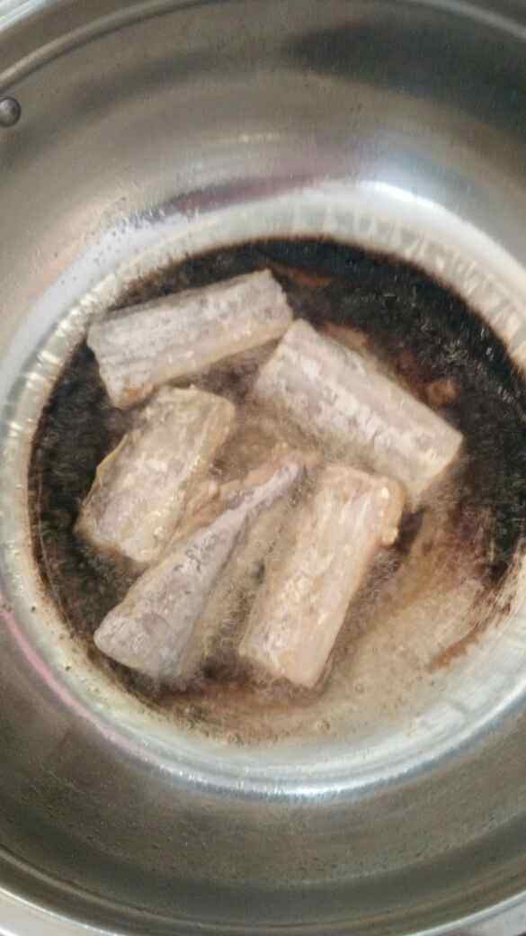 家庭版红烧带鱼步骤4