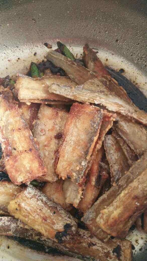 家庭版红烧带鱼步骤7