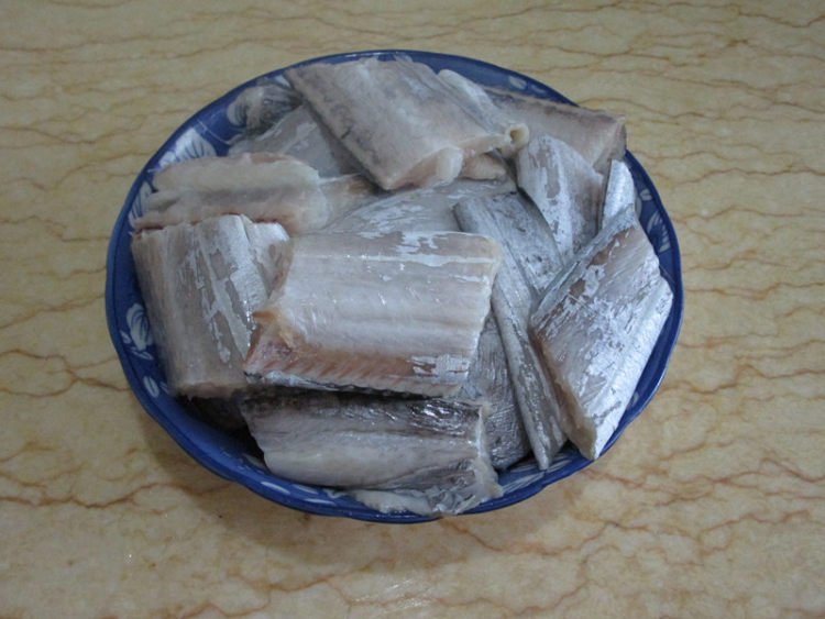 暴盐带鱼步骤1