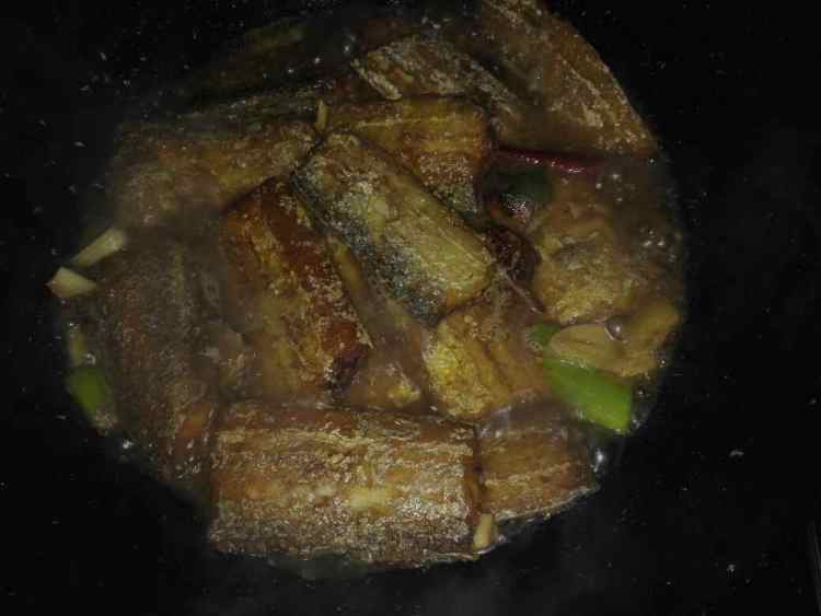 炖带鱼步骤12