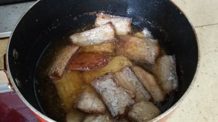 葱香胡萝卜炒带鱼步骤6