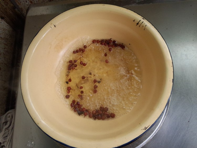 茄香带鱼步骤2