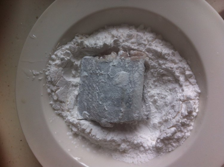 番茄烩带鱼步骤4