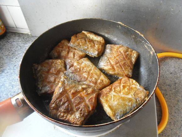 麻辣粉煎带鱼步骤8