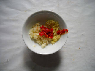 火腿带鱼蒸豆腐步骤5