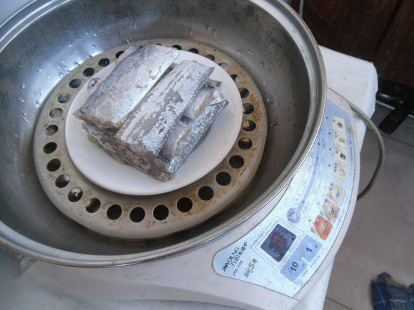 葱油带鱼步骤4