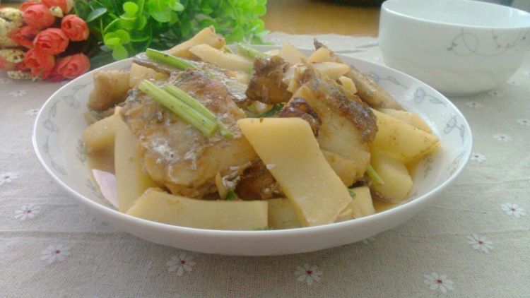 盘菜烧带鱼步骤8
