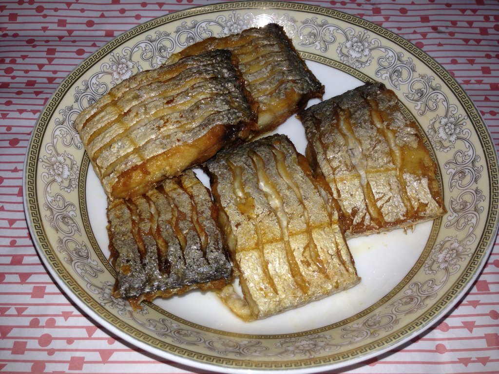 油煎带鱼步骤6