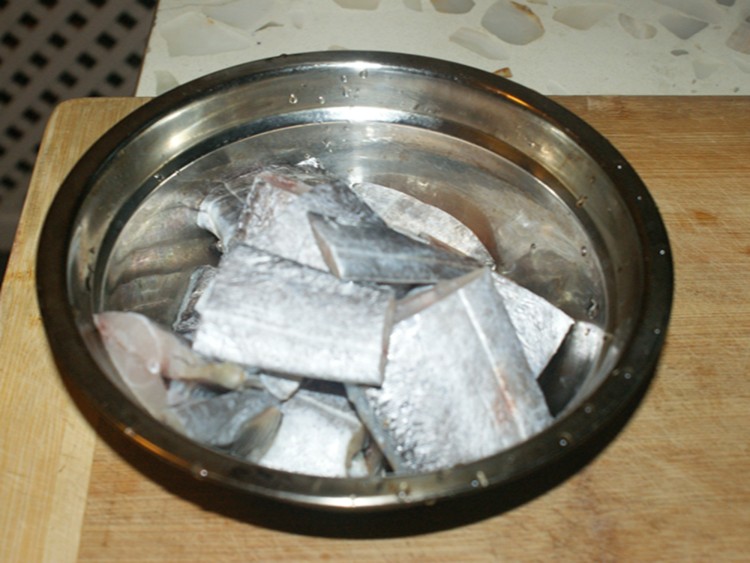 豆酱烧带鱼步骤1