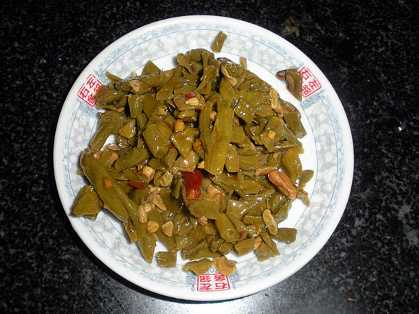 酸豆角烧带鱼步骤2