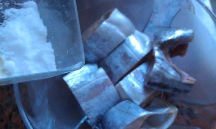 金不换烧带鱼步骤1