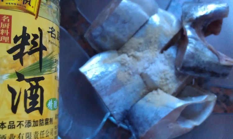 金不换烧带鱼步骤4