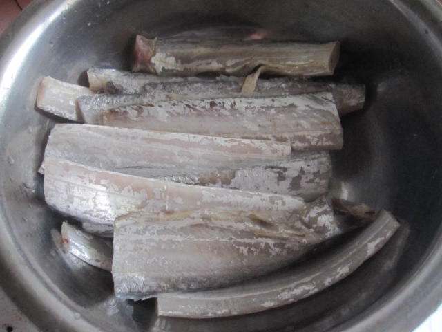 孜然煎刀鱼步骤1