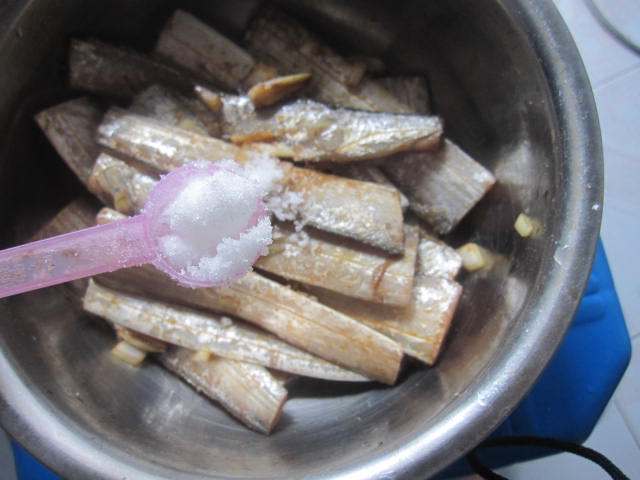 孜然煎刀鱼步骤8