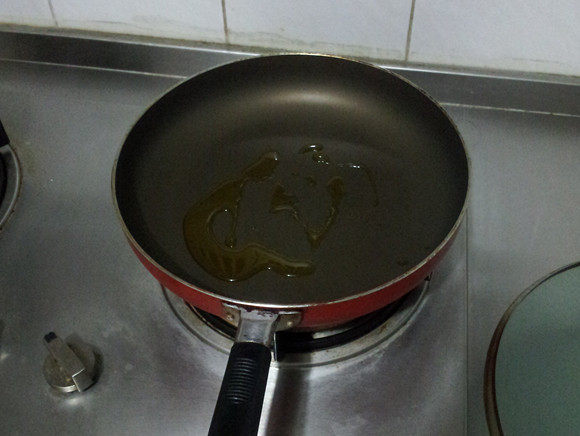 茼蒿炖带鱼步骤4