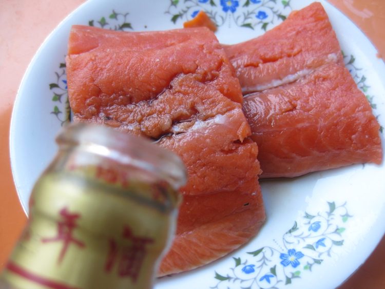 三文鱼圆葱盖饭步骤3