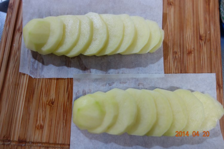 煎三文鱼土豆步骤3